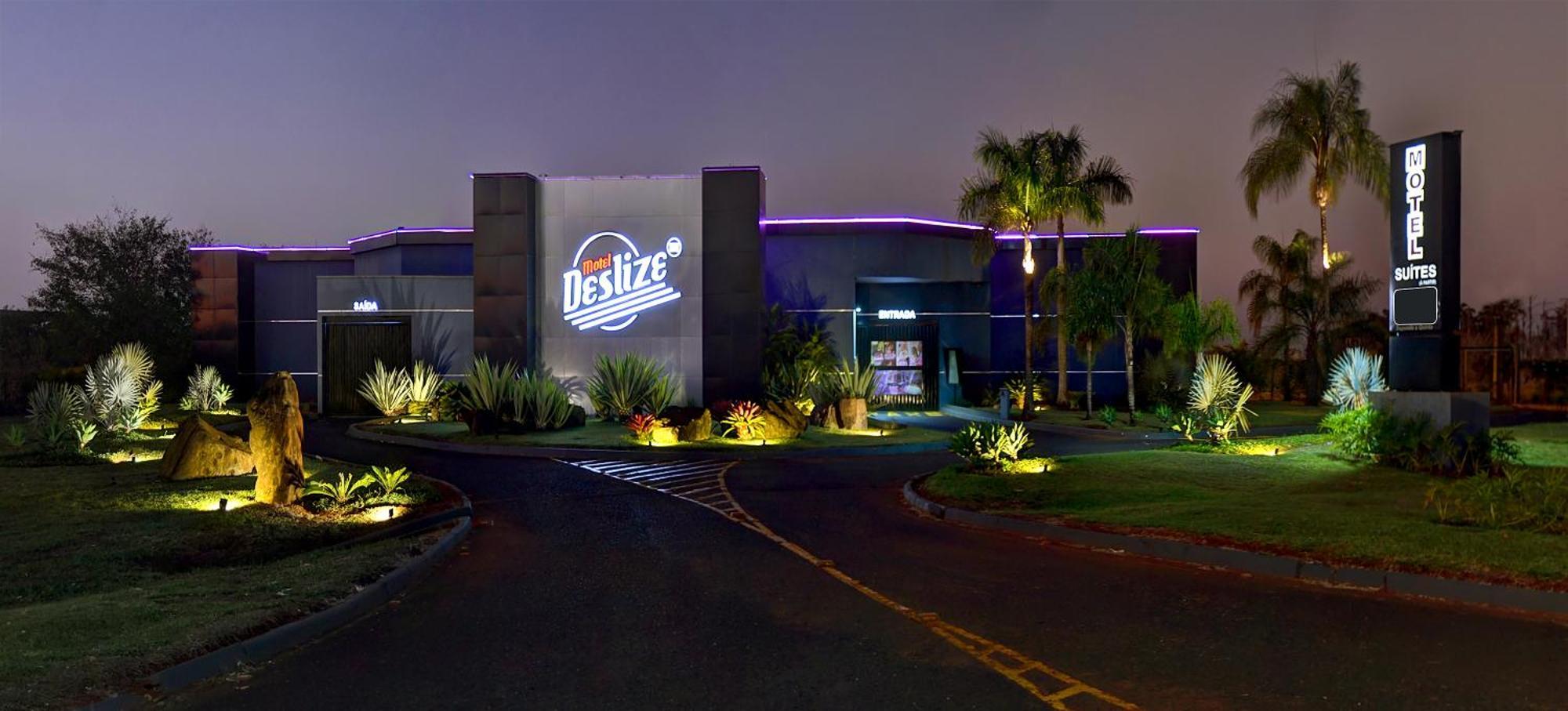 Deslize Motel 4 Uberlandia Ngoại thất bức ảnh