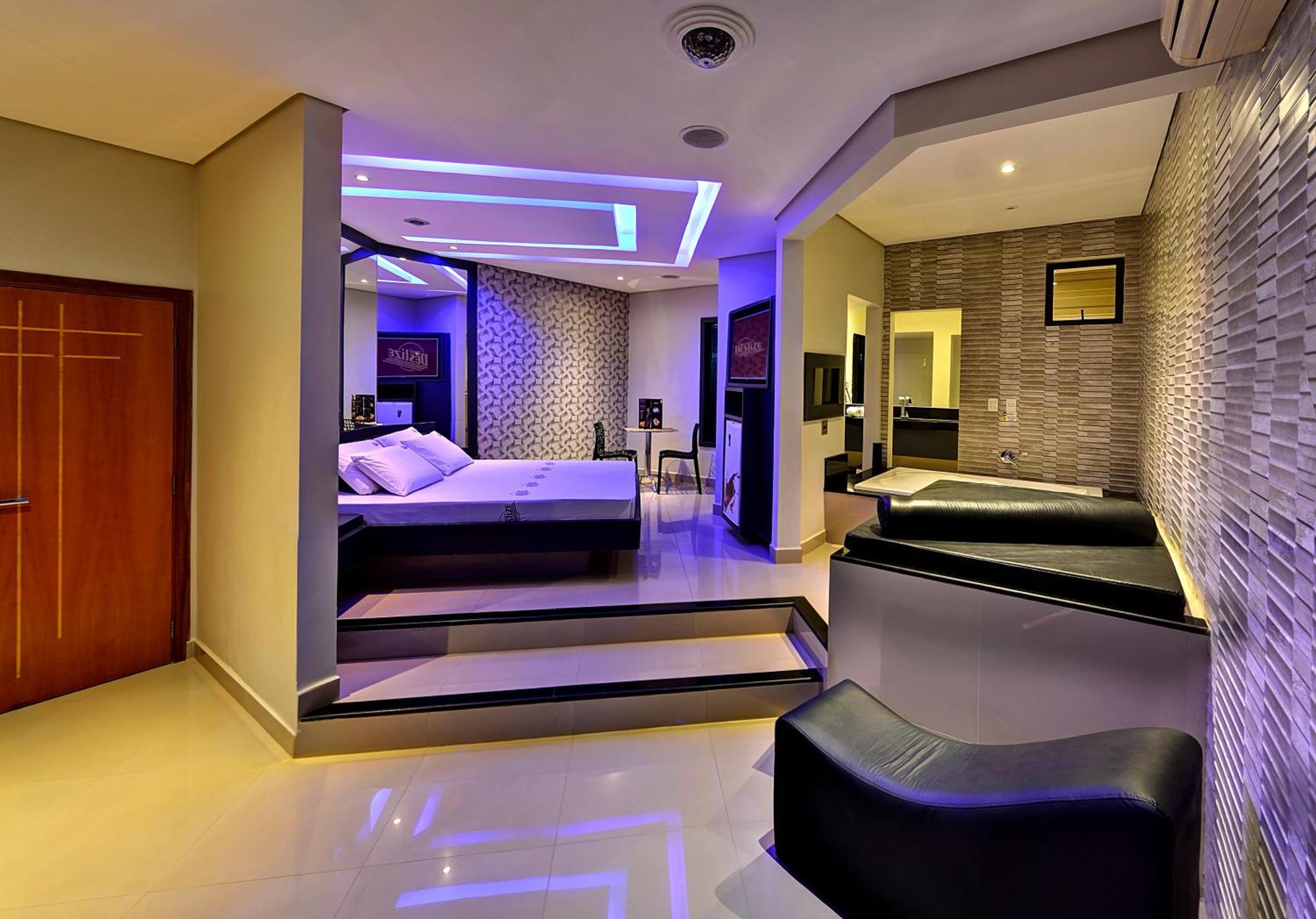 Deslize Motel 4 Uberlandia Ngoại thất bức ảnh