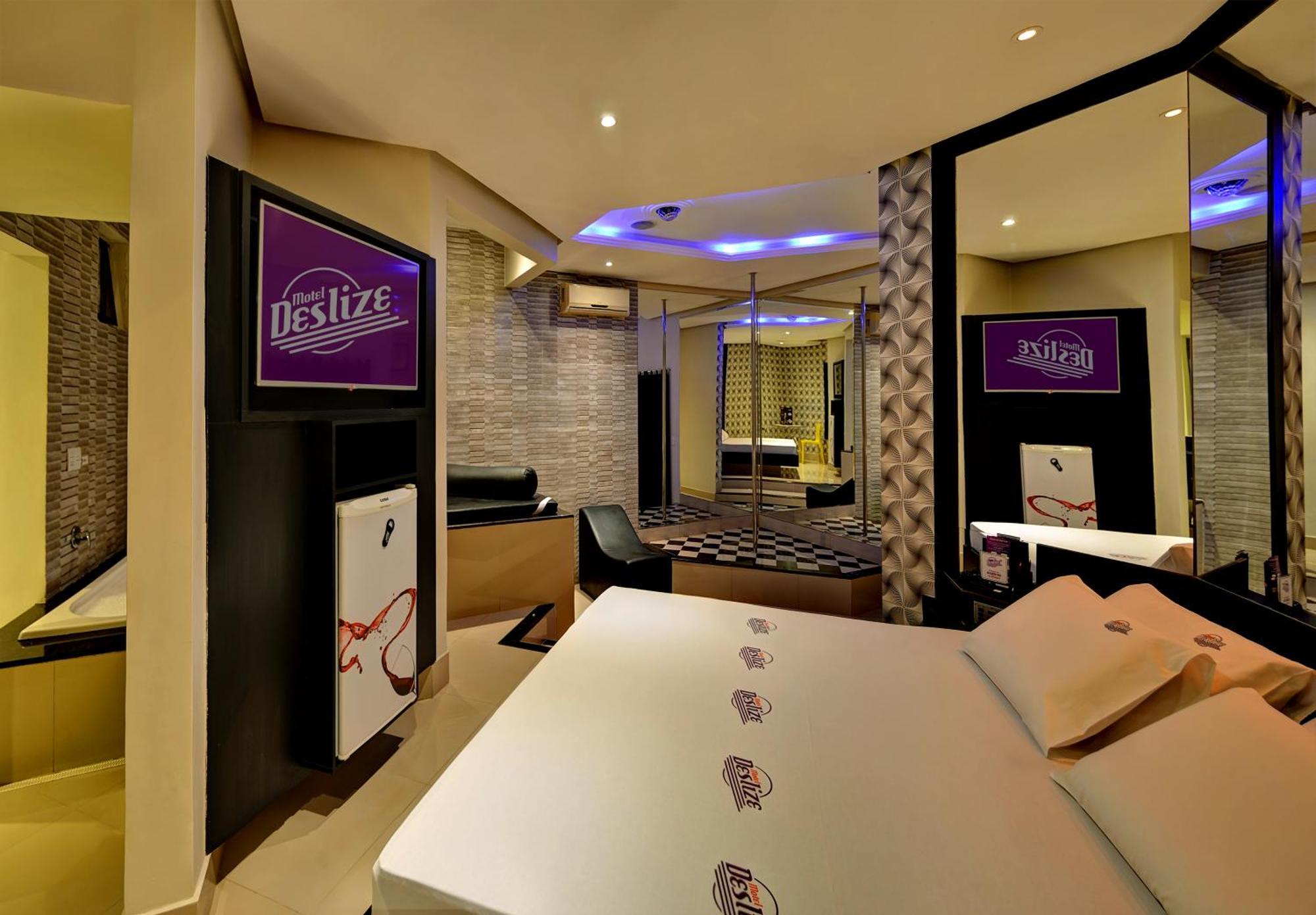 Deslize Motel 4 Uberlandia Ngoại thất bức ảnh